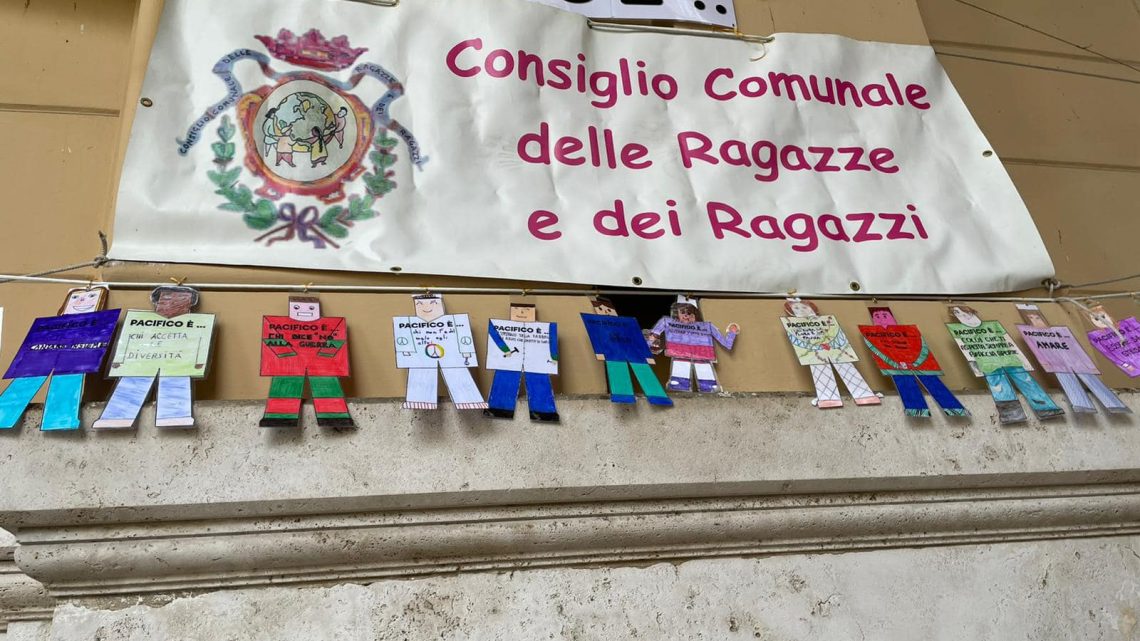 I Pacifici al consiglio comunale dei ragazzi di Chieti